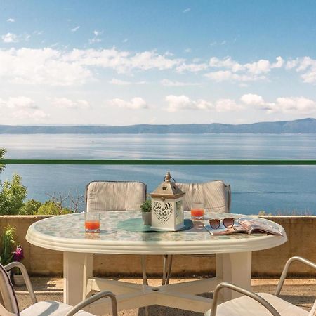 Awesome Home In Podgora With Kitchen Zewnętrze zdjęcie